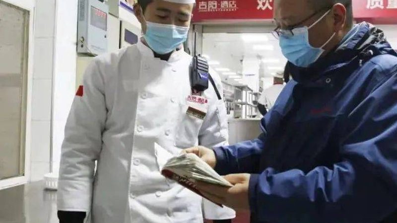 广州饮料OEM代加工：揭秘定制化饮料生产的秘密